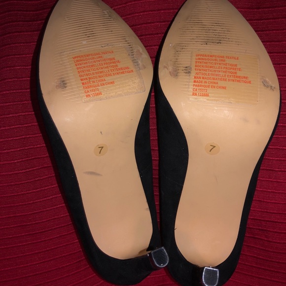 Black suede-like pumps.  Any 3 for $40!! - Picture 3 of 10